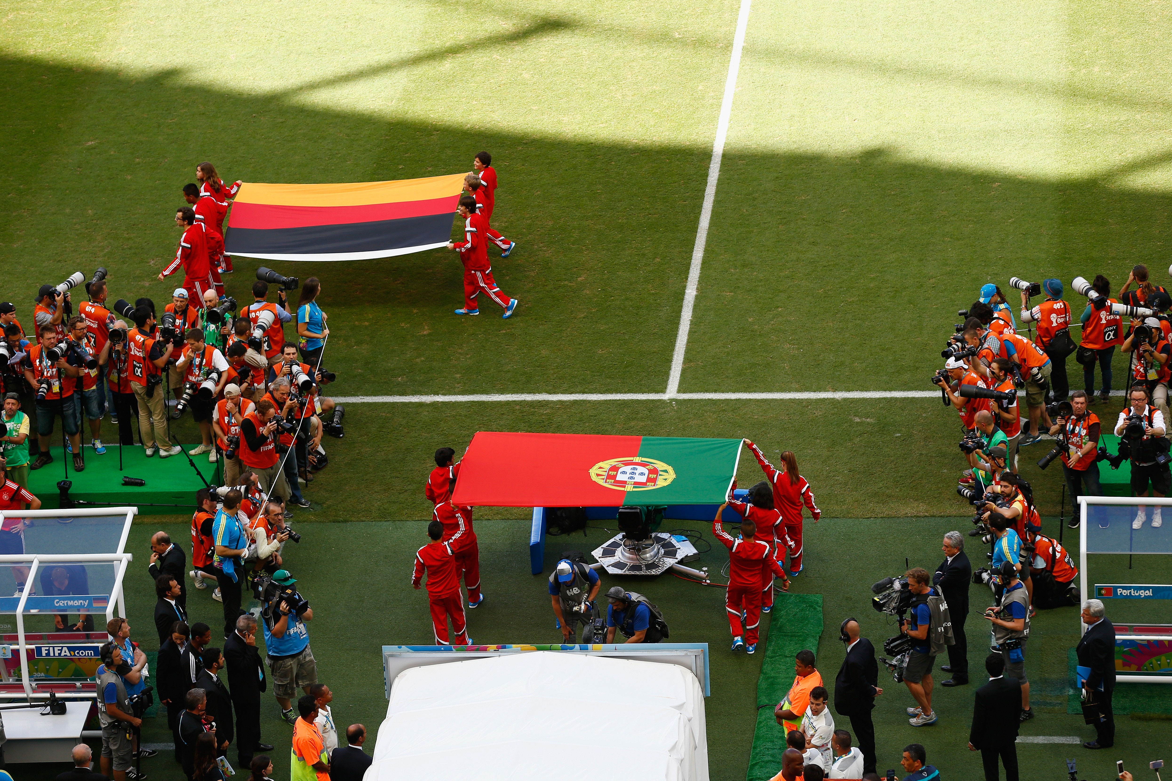 Германия - Португалия 4:0. Герд Мюллер - изображение 3