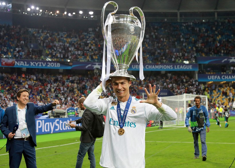 Реал: два года без Роналду. В этот день в Киеве Криштиану попрощался с Мадридом - изображение 3